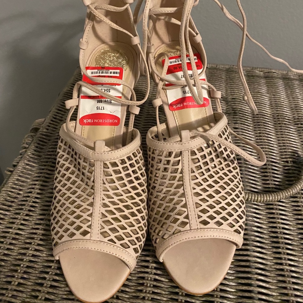 Vince Camuto Heels size 6